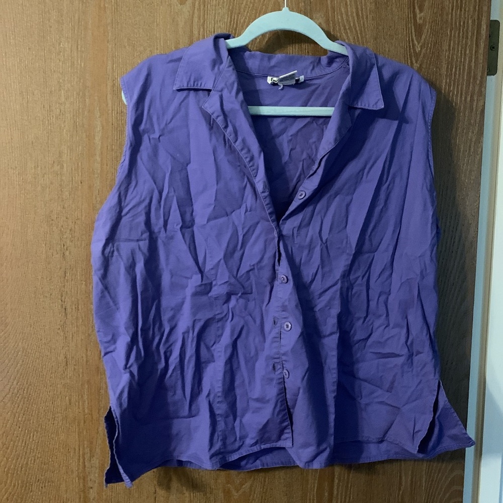 Indulgence purple sleeveless button down